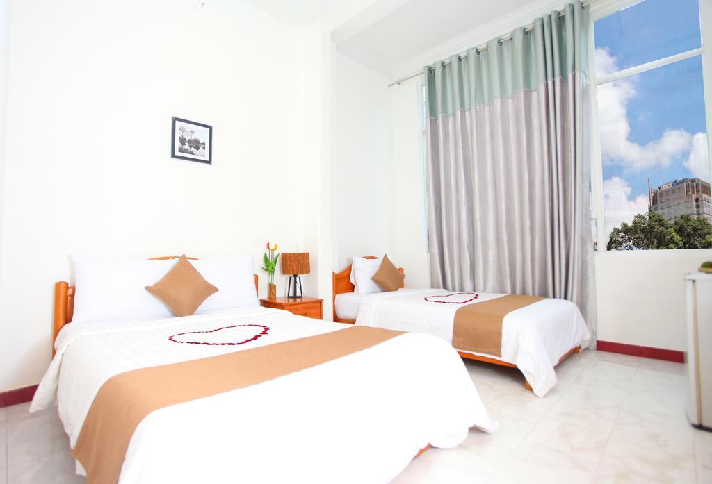 הו צ'י מין סיטי Le Petit Sai Gon Hotel מראה חיצוני תמונה